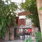 Yuekser
