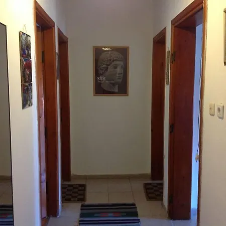 Yuekser Pensjonat Side