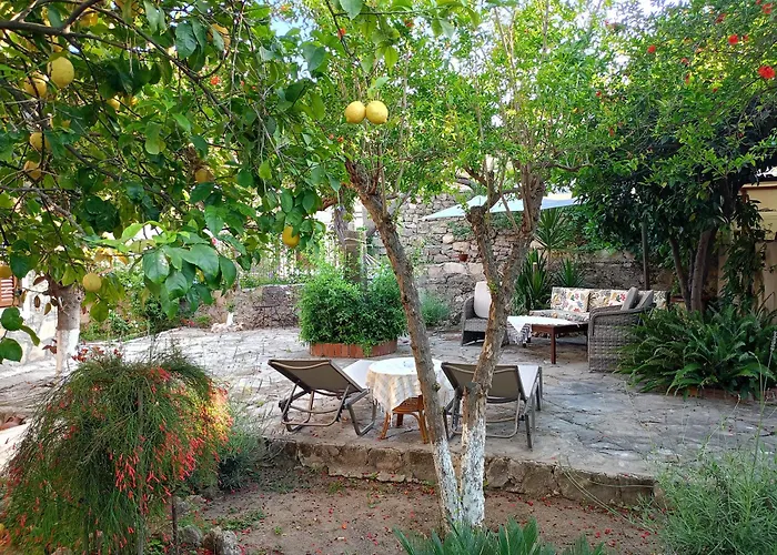 Yuekser بيت ضيافة