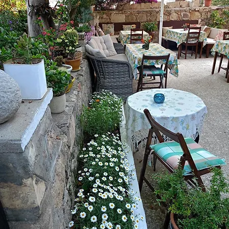 Πανσιόν Yuekser 3*