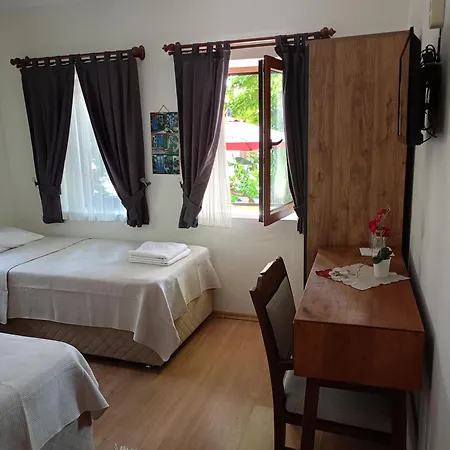 Πανσιόν Yuekser Σιντέ